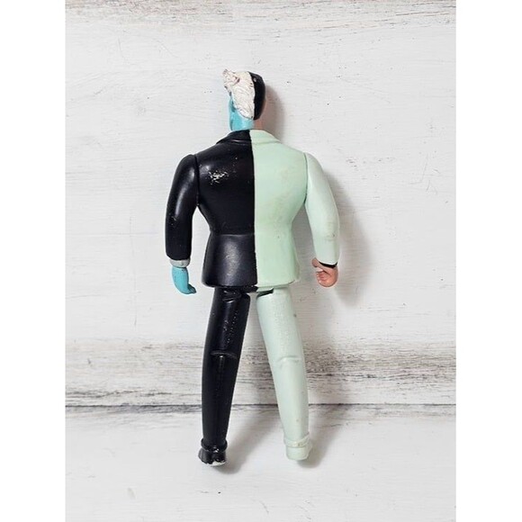 Vintage 1992 Kenner DC Comic Batman Animated Series Twoface Action figure - Picture 2 of 5
